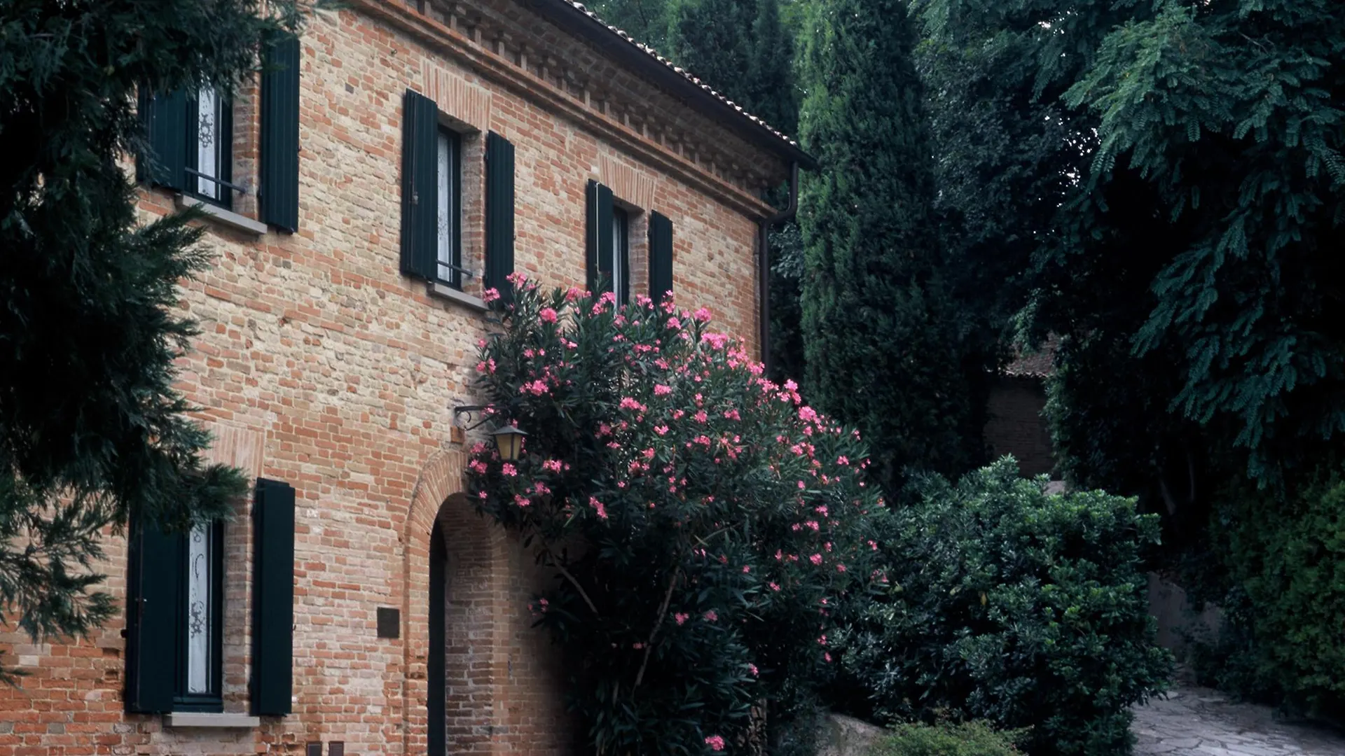 Castello Di Montegridolfo Spa Resort 4*,