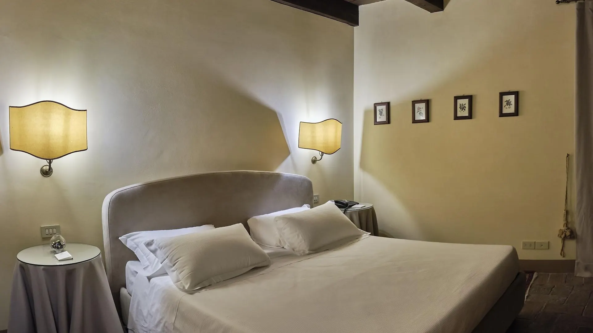 Castello Di Montegridolfo Spa Resort Hotel