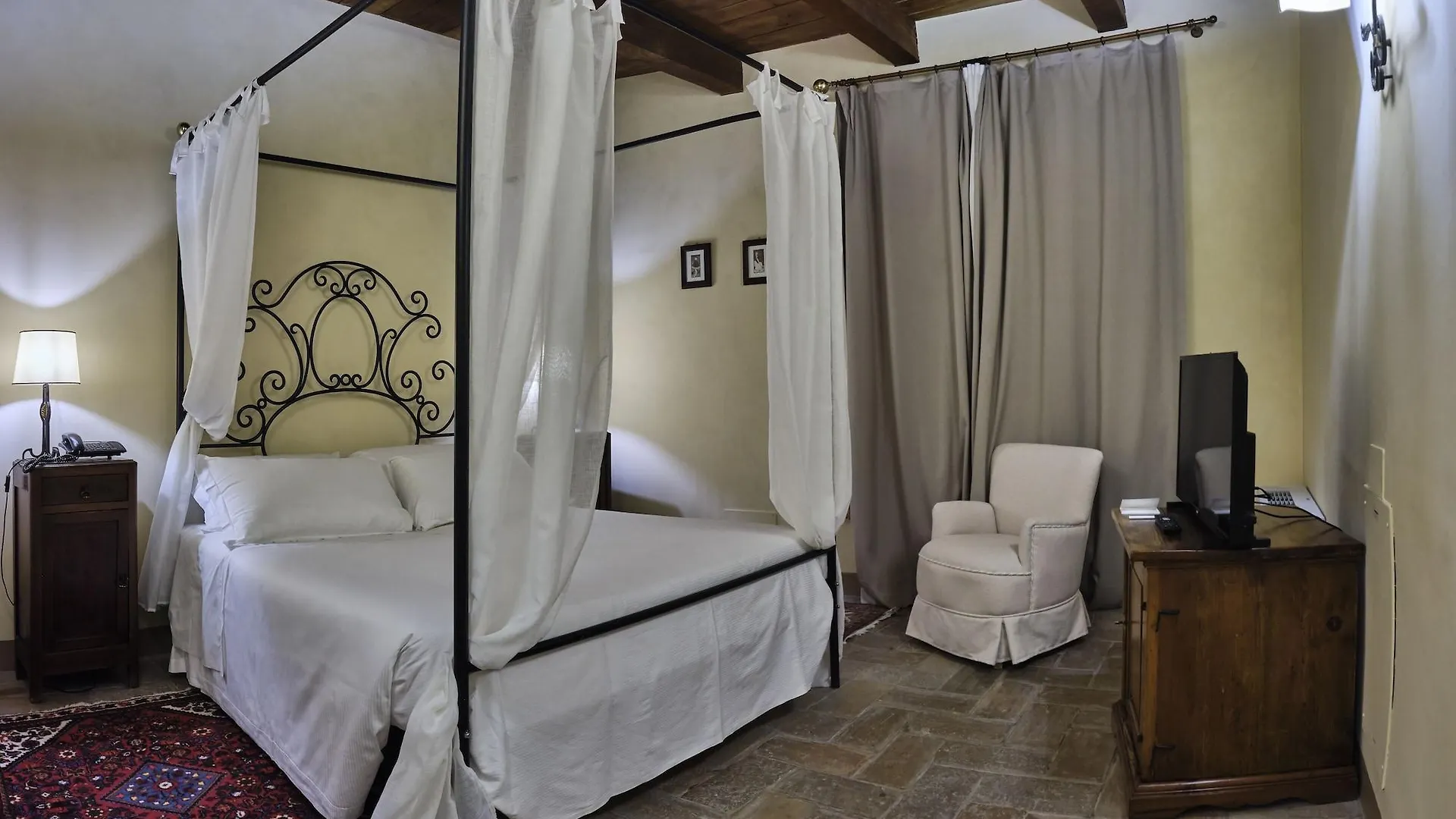 Castello Di Montegridolfo Spa Resort 4*,  Italy