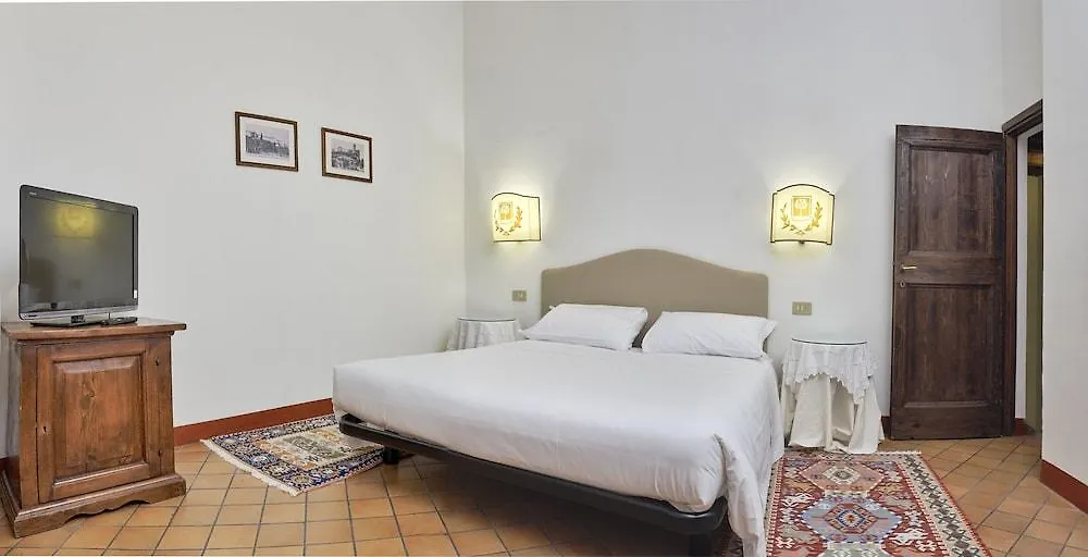 Castello Di Montegridolfo Spa Resort 4*,